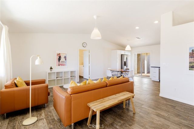 8444 Acoma Trail, Yucca Valley, CA 92284