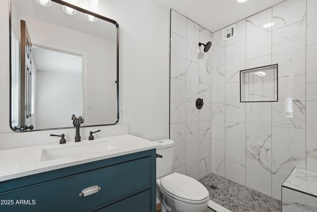 10537 W LA JOLLA Drive, Sun City, AZ 85351