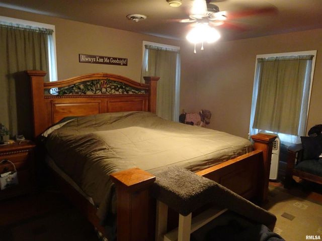 522 N STATE Street, Geneseo, IL 61254