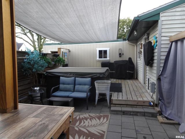 522 N STATE Street, Geneseo, IL 61254