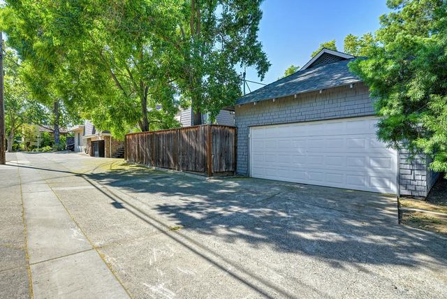 3930 N St, Sacramento, CA 95816