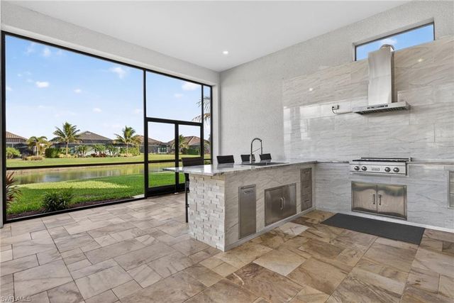 11400 Canal Grande DR, Fort Myers, FL 33913