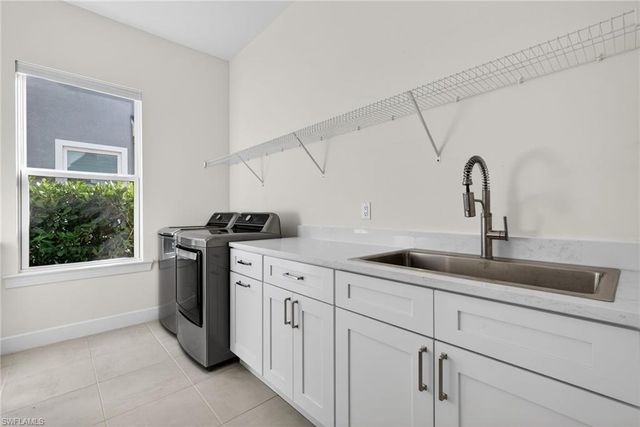 11400 Canal Grande DR, Fort Myers, FL 33913