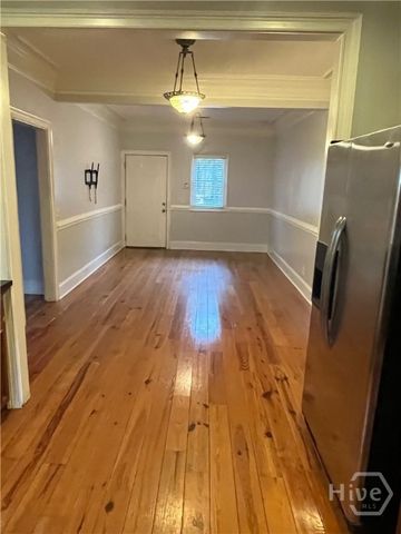 555 E Harris Street, Savannah, GA 31401