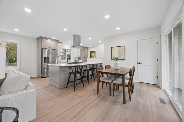 125 Oakwood Road, Hopkins, MN 55343