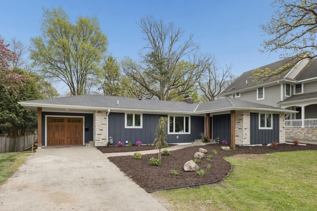 125 Oakwood Road, Hopkins, MN 55343