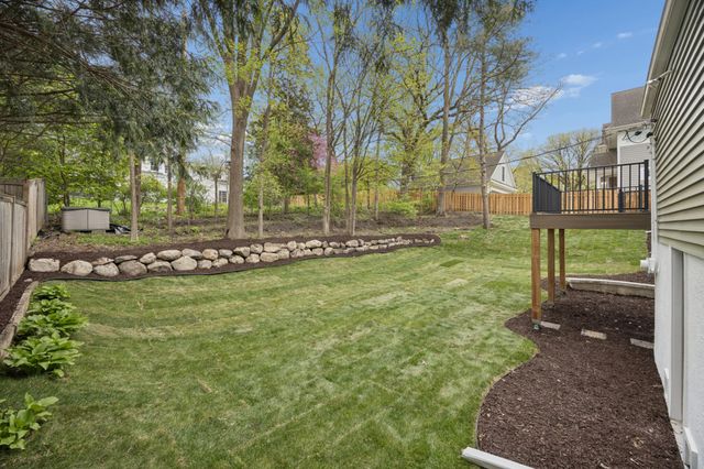 125 Oakwood Road, Hopkins, MN 55343