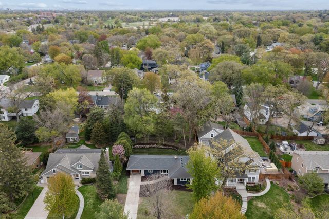 125 Oakwood Road, Hopkins, MN 55343