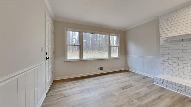 260 N Fayette Drive, Fayetteville, GA 30214