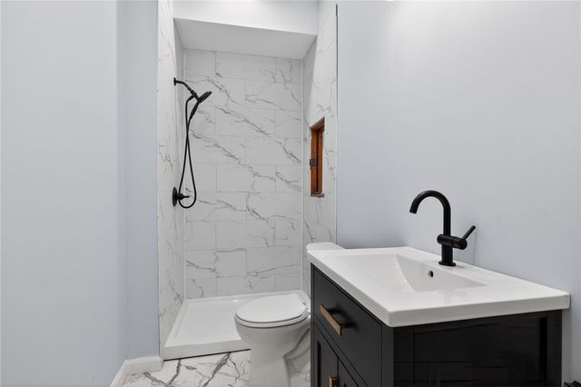 419 29th St, Mckeesport, PA 15132