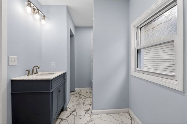 419 29th St, Mckeesport, PA 15132