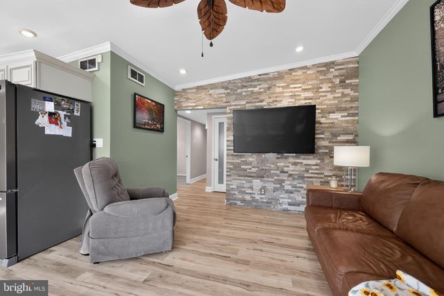 9307 RISING SUN AVE, Philadelphia, PA 19115