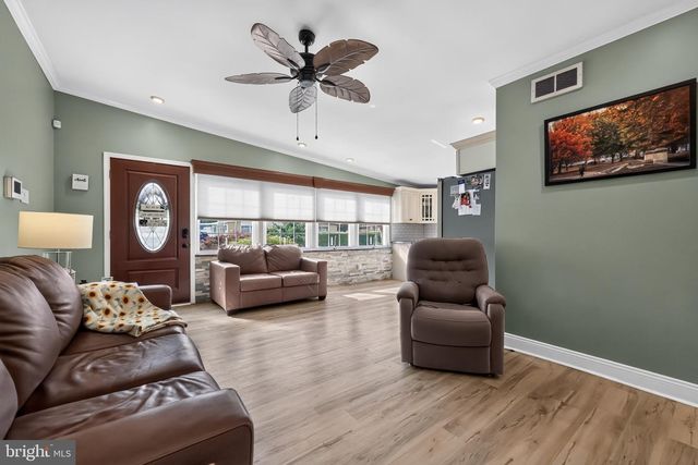 9307 RISING SUN AVE, Philadelphia, PA 19115