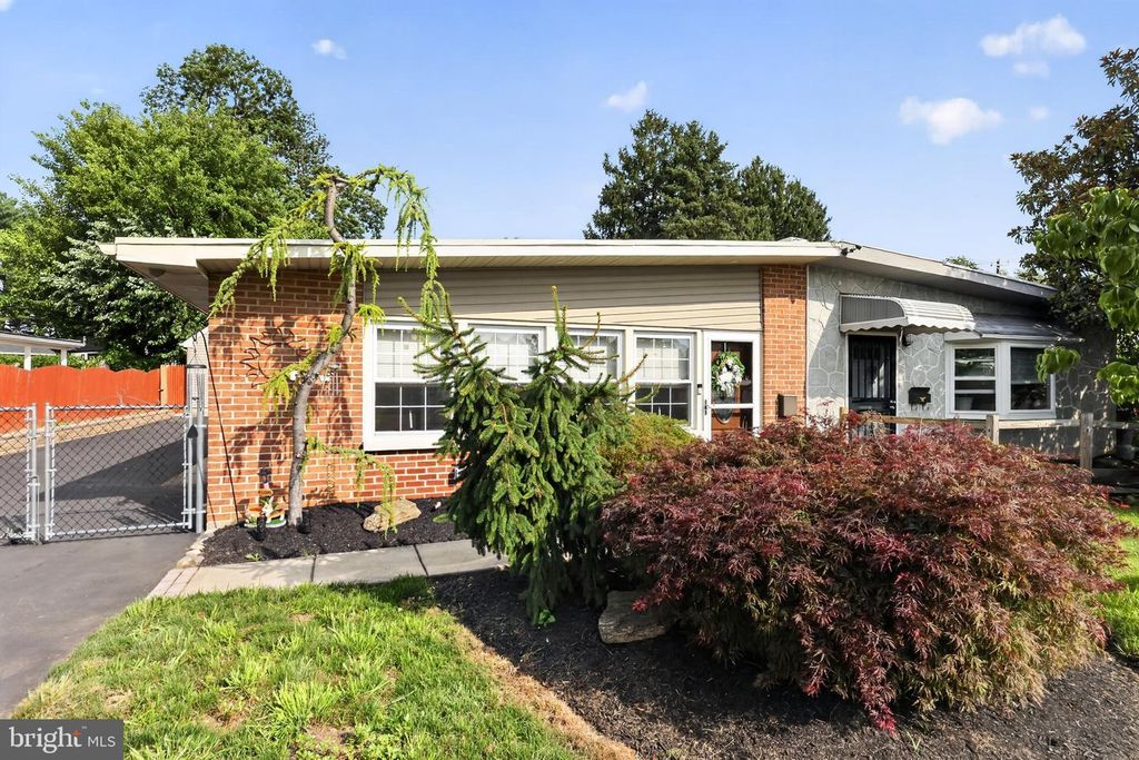 9307 RISING SUN AVE, Philadelphia, PA 19115