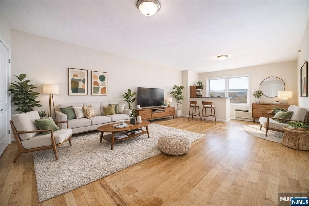 448 Palisade Avenue, Cliffside Park, NJ 07010