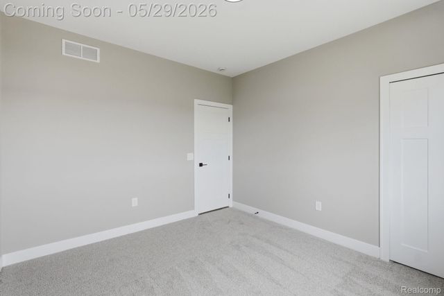 50976 Remar Farms Dr, Macomb Township, MI 48042