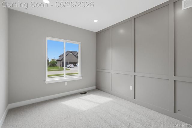 50976 Remar Farms Dr, Macomb Township, MI 48042