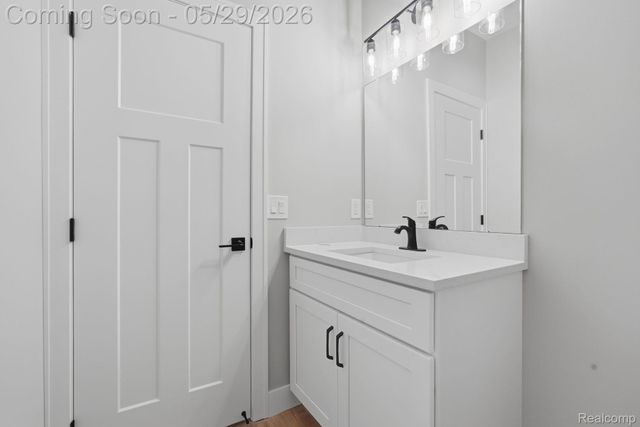 50976 Remar Farms Dr, Macomb Township, MI 48042