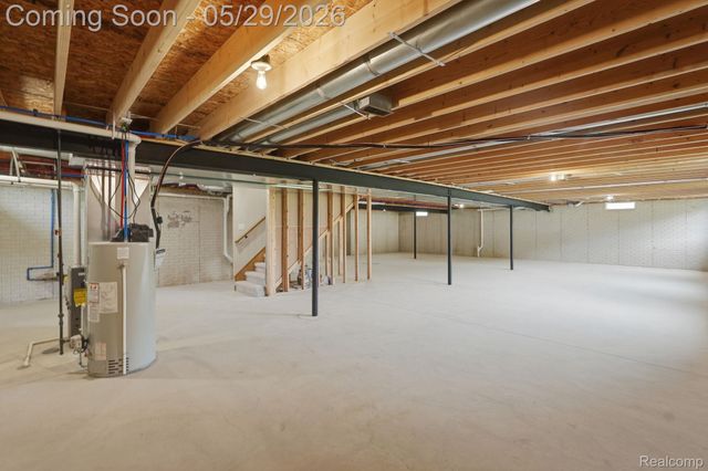 50976 Remar Farms Dr, Macomb Township, MI 48042