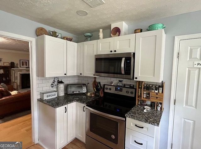 6420 Windsor Trace Drive 6420, Peachtree Corners, GA 30092