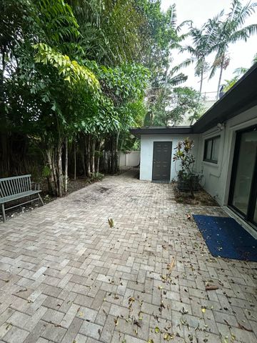 820 N Victoria Park Road 5, Fort Lauderdale, FL 33304