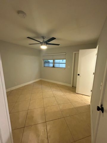 820 N Victoria Park Road 5, Fort Lauderdale, FL 33304