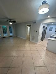 820 N Victoria Park Road 5, Fort Lauderdale, FL 33304