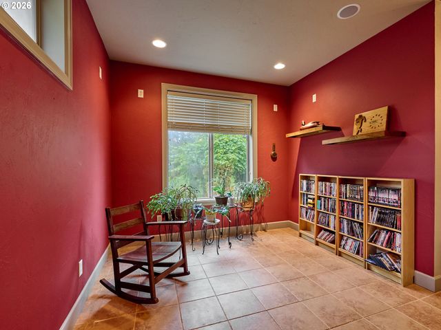 15729 BLUE HERON Way Ne, Silverton, OR 97381