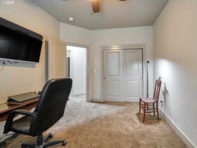 15729 BLUE HERON Way Ne, Silverton, OR 97381
