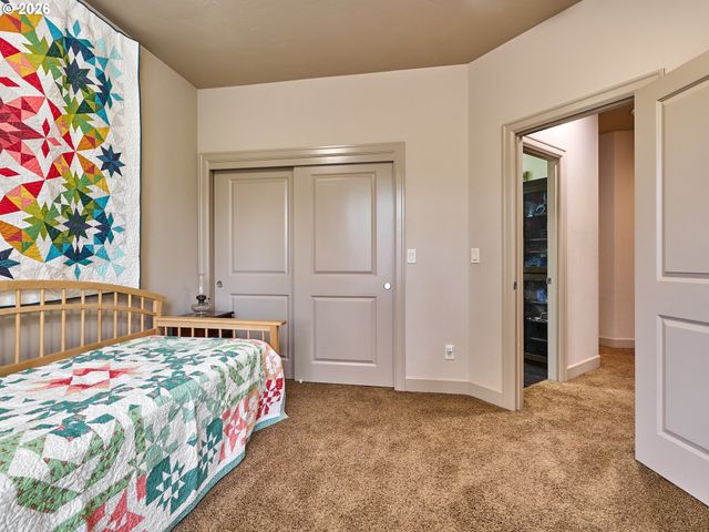 15729 BLUE HERON Way Ne, Silverton, OR 97381