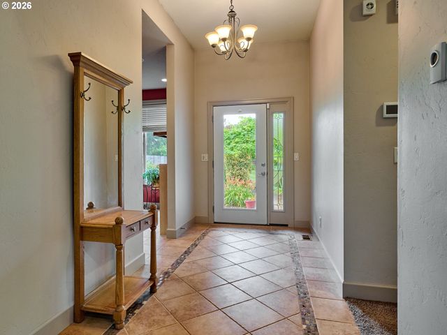 15729 BLUE HERON Way Ne, Silverton, OR 97381