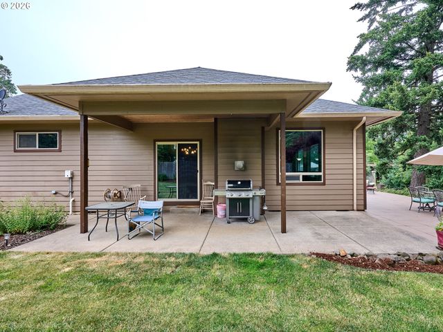 15729 BLUE HERON Way Ne, Silverton, OR 97381