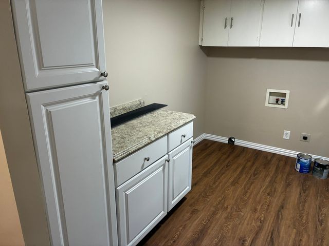 319 E Holley Street, Mesquite, TX 75149