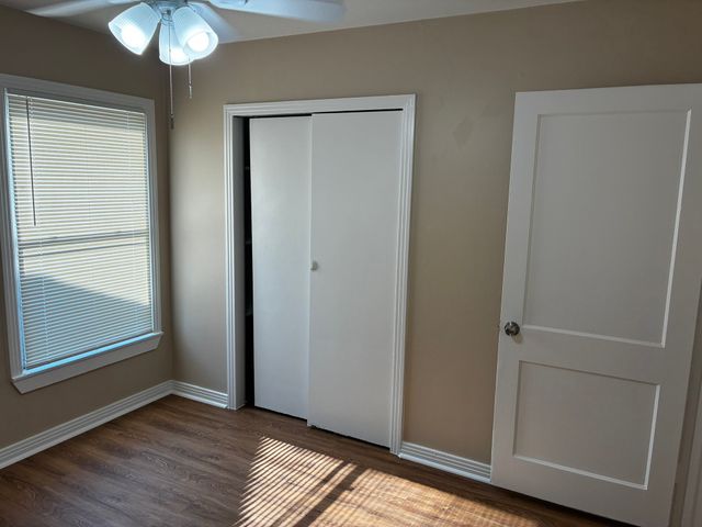 319 E Holley Street, Mesquite, TX 75149