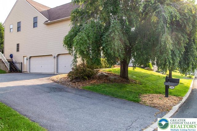 448 East Beil Avenue, Upper Nazareth Twp, PA 18064