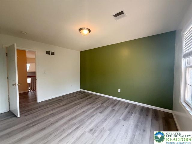 448 East Beil Avenue, Upper Nazareth Twp, PA 18064