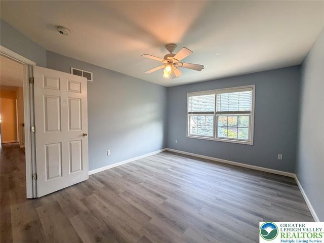 448 East Beil Avenue, Upper Nazareth Twp, PA 18064