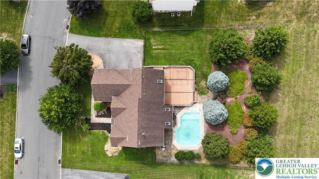 448 East Beil Avenue, Upper Nazareth Twp, PA 18064