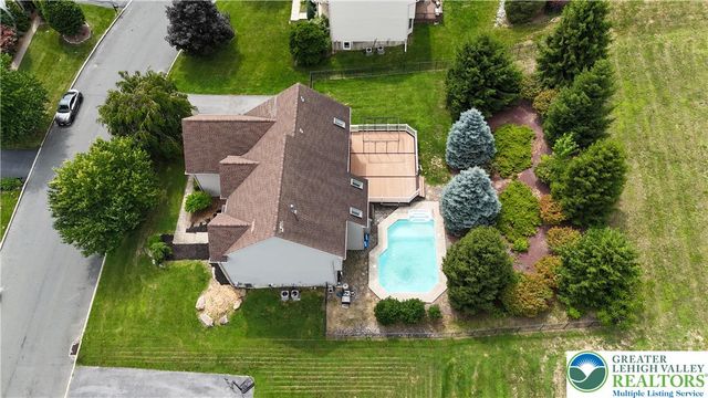 448 East Beil Avenue, Upper Nazareth Twp, PA 18064