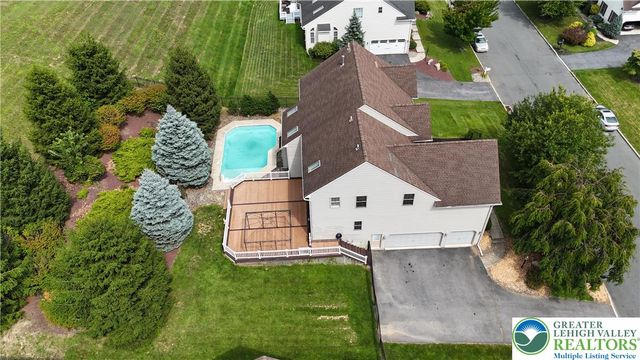 448 East Beil Avenue, Upper Nazareth Twp, PA 18064