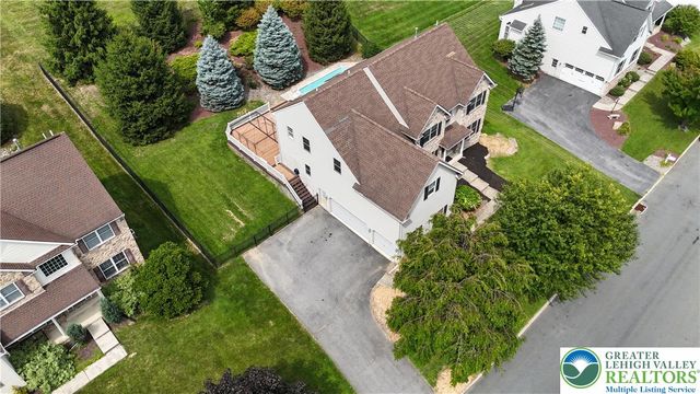 448 East Beil Avenue, Upper Nazareth Twp, PA 18064
