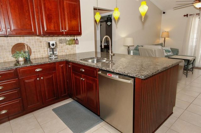 936 GALLITON WAY, Palm Harbor, FL 34684