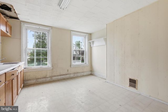 315-317 E BROADWAY, Salem, NJ 08079