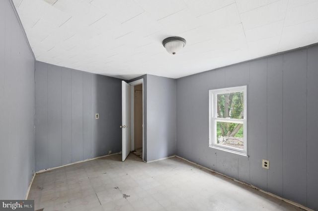 315-317 E BROADWAY, Salem, NJ 08079