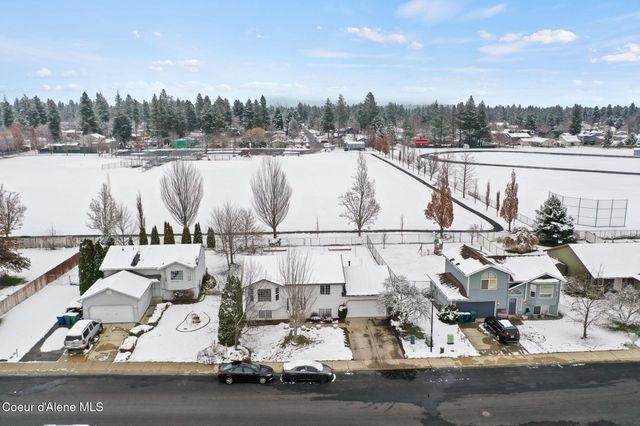 2020 N STAGECOACH DR, Post Falls, ID 83854