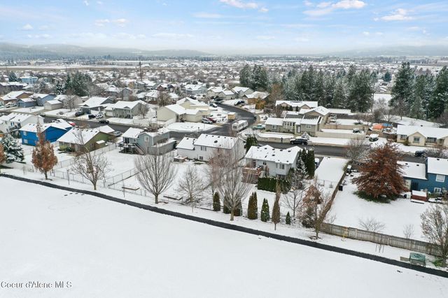 2020 N STAGECOACH DR, Post Falls, ID 83854