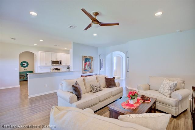 5031 Moss Hammock Trail, Sebring, FL 33872