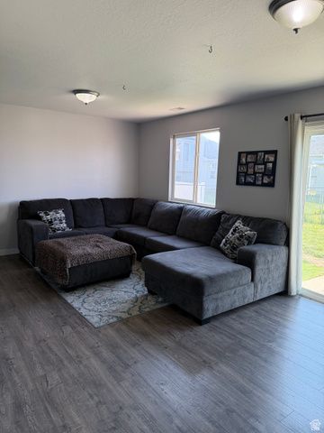 4135 W 4700 S, Roy, UT 84067
