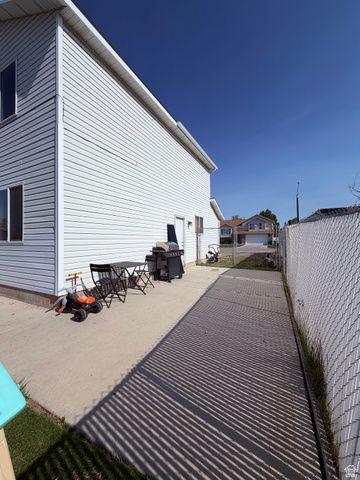 4135 W 4700 S, Roy, UT 84067