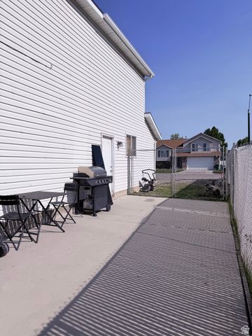 4135 W 4700 S, Roy, UT 84067